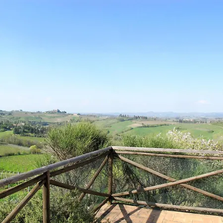 فيلة Le Fonti Di Santa Lucia By Interhome